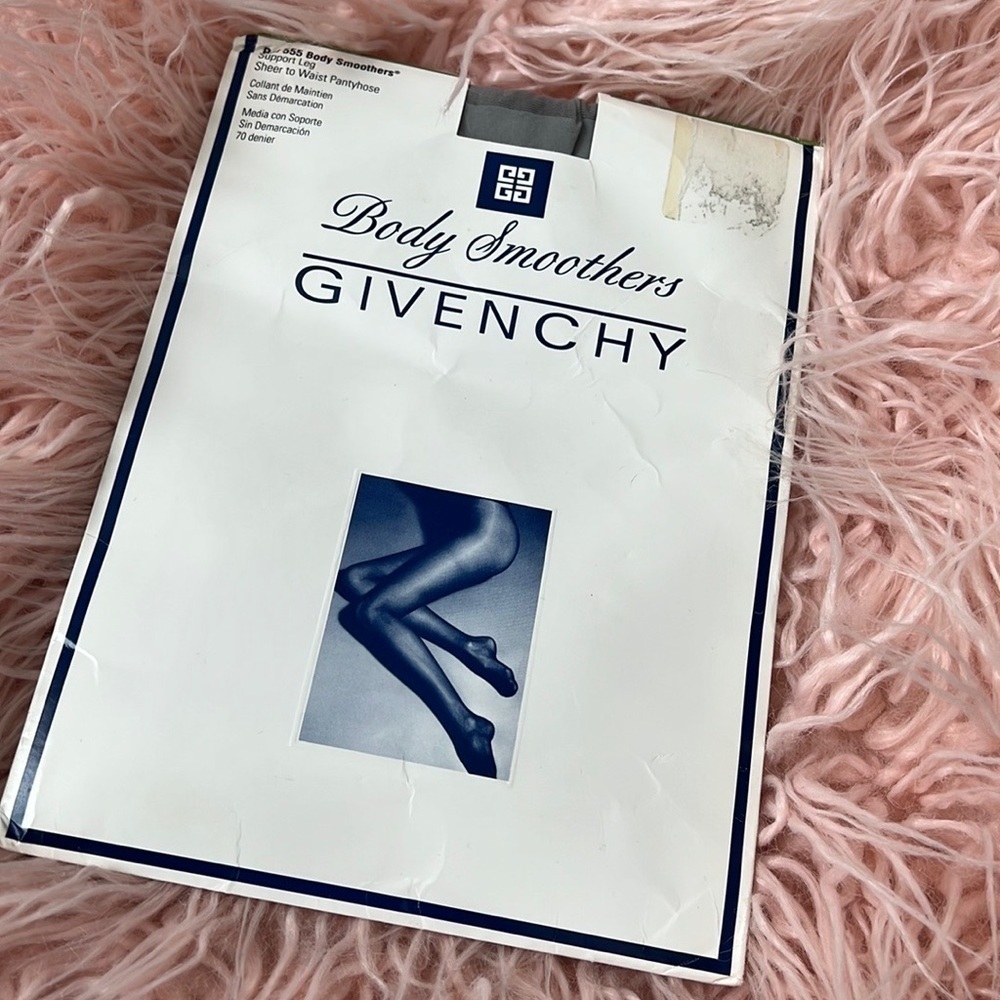 3/$30 🔥 Vintage Givenchy Gray Stockings